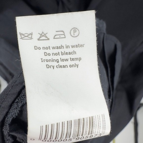 Paul Smith Italy Womens Button Up Bow Blouse Top Size 42 US S Black Long Sleeve - Picture 8 of 11